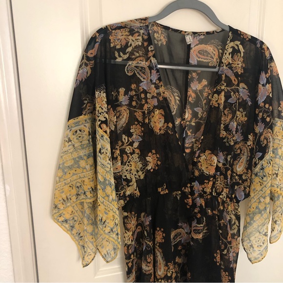 Free People Dream State Tunic Kimono Black Night Intimately small boho top - Picture 5 of 14